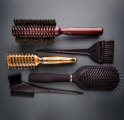 Como Limpar Escovas de Cabelo e Pentes: Guia Completo para uma Higienização Perfeita