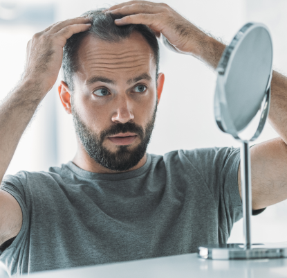 Como prevenir e contrariar a queda de cabelo nos homens