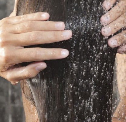 Cabelo oleoso: truques para tratar?