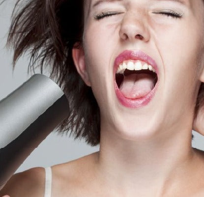 Saiba como secar corretamente o seu cabelo