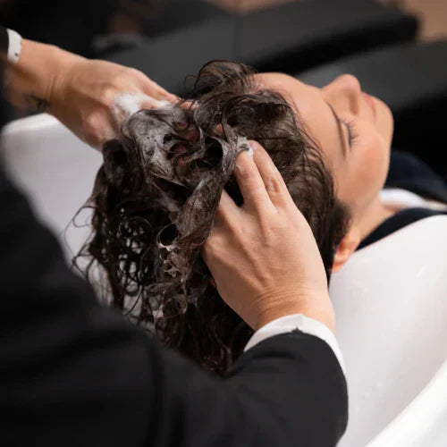 Cabelo sem vida? Conheça os melhores tratamentos capilares