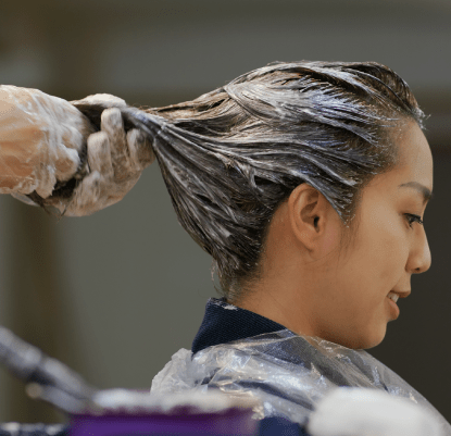 Pintar o cabelo sujo ou limpo? Qual é a melhor forma de o fazer?