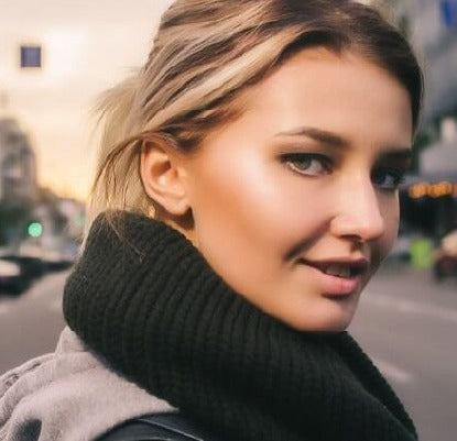 Cabelo Apanhado: Que Acessórios Deve Escolher?