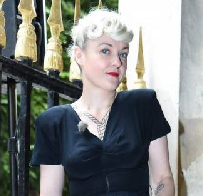 O meu corte Chanel está a crescer, como o posso pentear?