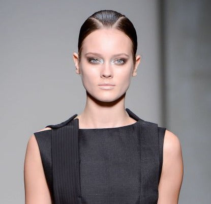 Penteado: um olhar sobre o risco em V