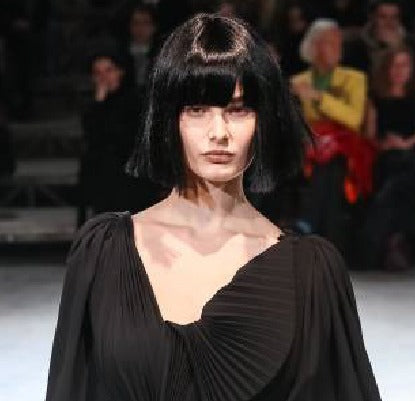 Pintar o cabelo de preto, a quem se adequa?